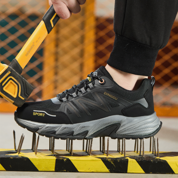 Labor protection shoes for men with anti smashing and anti piercing steel toe caps, wear-resistant, breathable, and odor resistant safety work shoes - Image 2